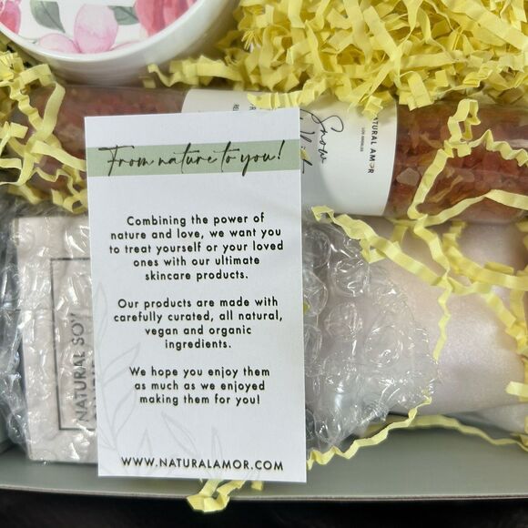 Natural Amor Los Angeles Relaxing Spa Gift Set for Women Luxurious 7pc Bath Set - Picture 5 of 16